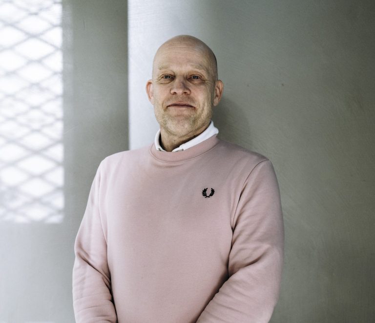 Juha Halme: Sotea ja savua