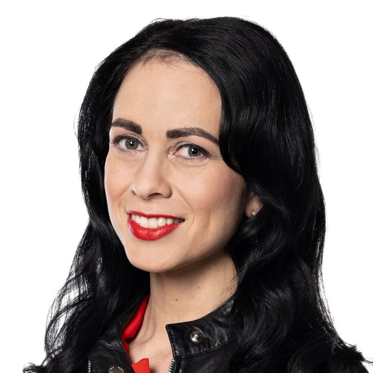 Emmi Lintonen on käytettävissä Demarinaisten puheenjohtajaksi!