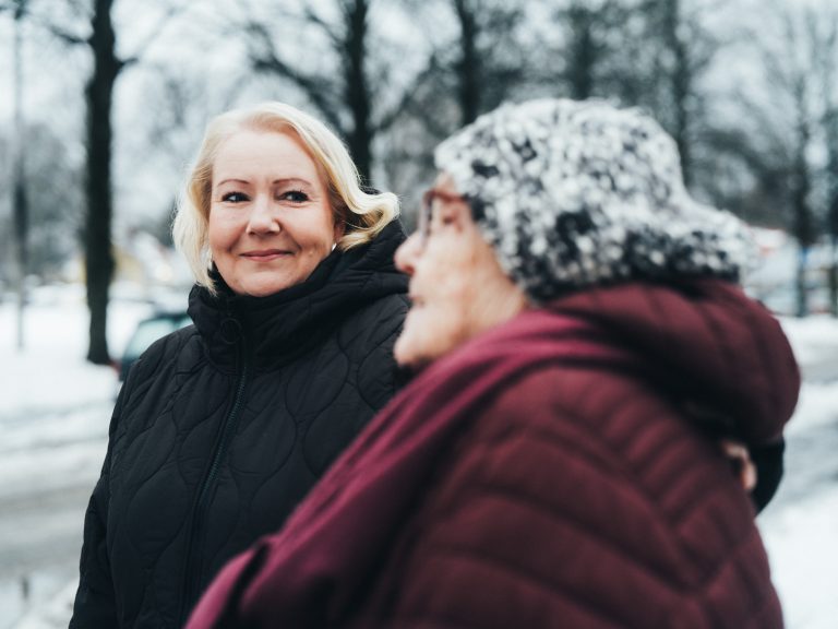 Omaishoidon tuen myöntämisperusteet tasavertaisiksi